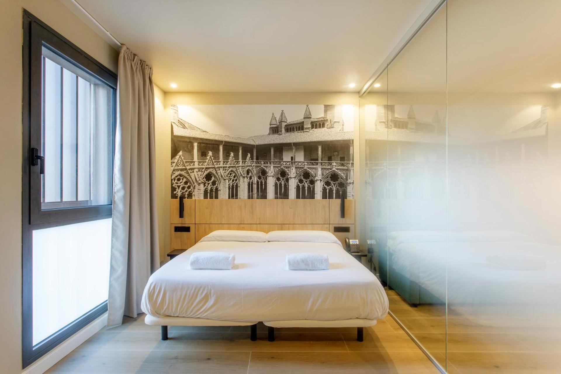 Hotel Landaben ปัมโปลนา ภายนอก รูปภาพ